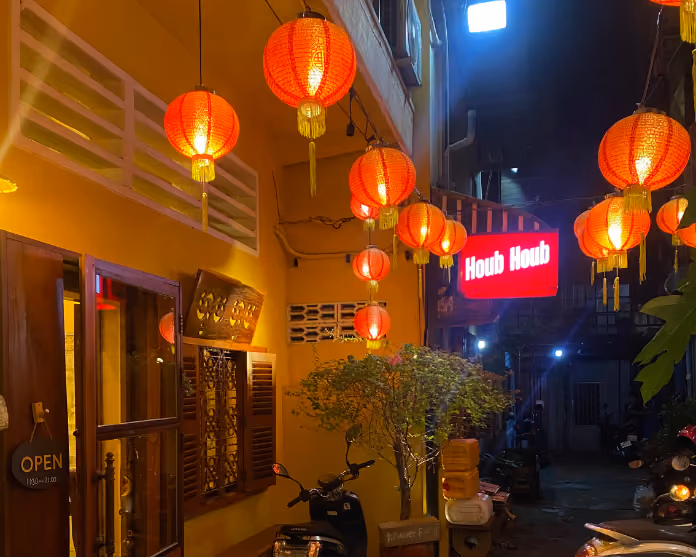 Houb Houb, authentic Cambodian restaurant in Phnom Penh
